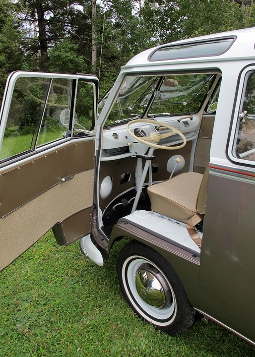 1964 Volkswagen Split-Window Bus - Image 30 of 31