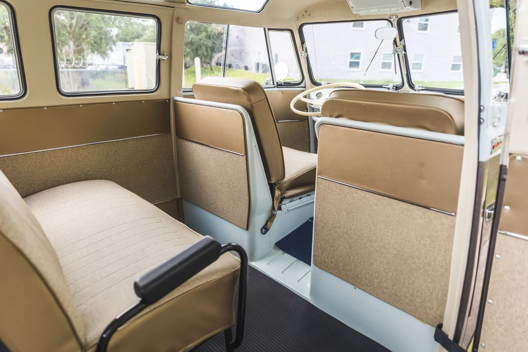 1964 Volkswagen Split-Window Bus - Image 29 of 31