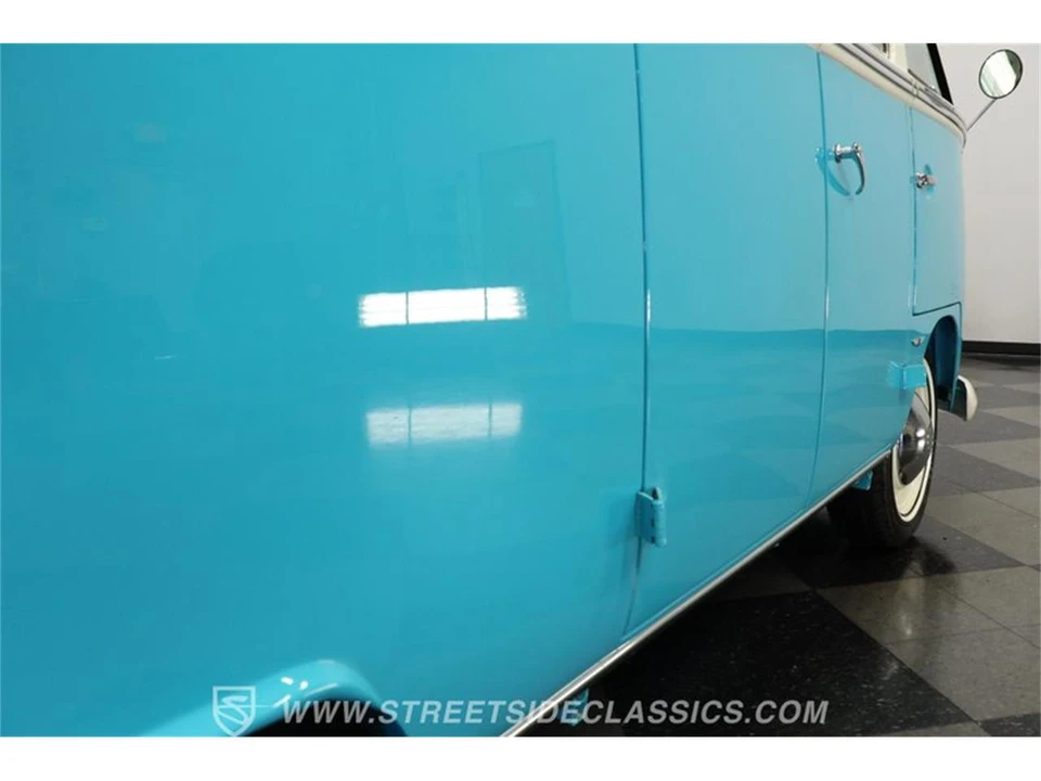 1964 Volkswagen Split-Window Bus - Image 27 of 31