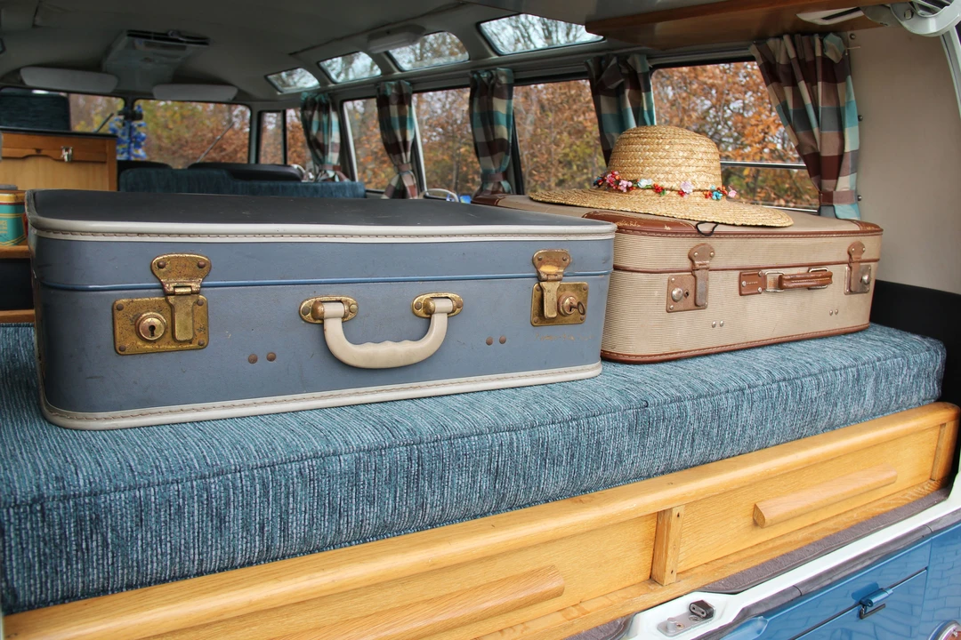 1964 Volkswagen Split-Window Bus - Image 20 of 23