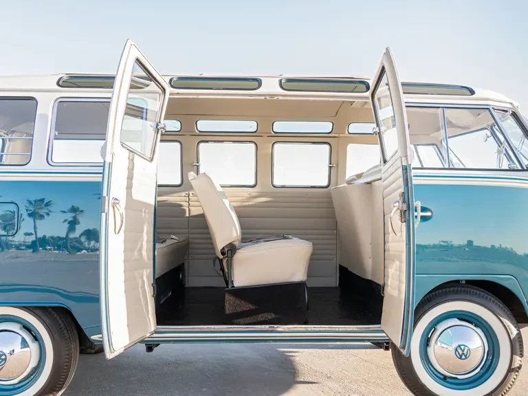 1964 Volkswagen Split-Window Bus - Image 17 of 31
