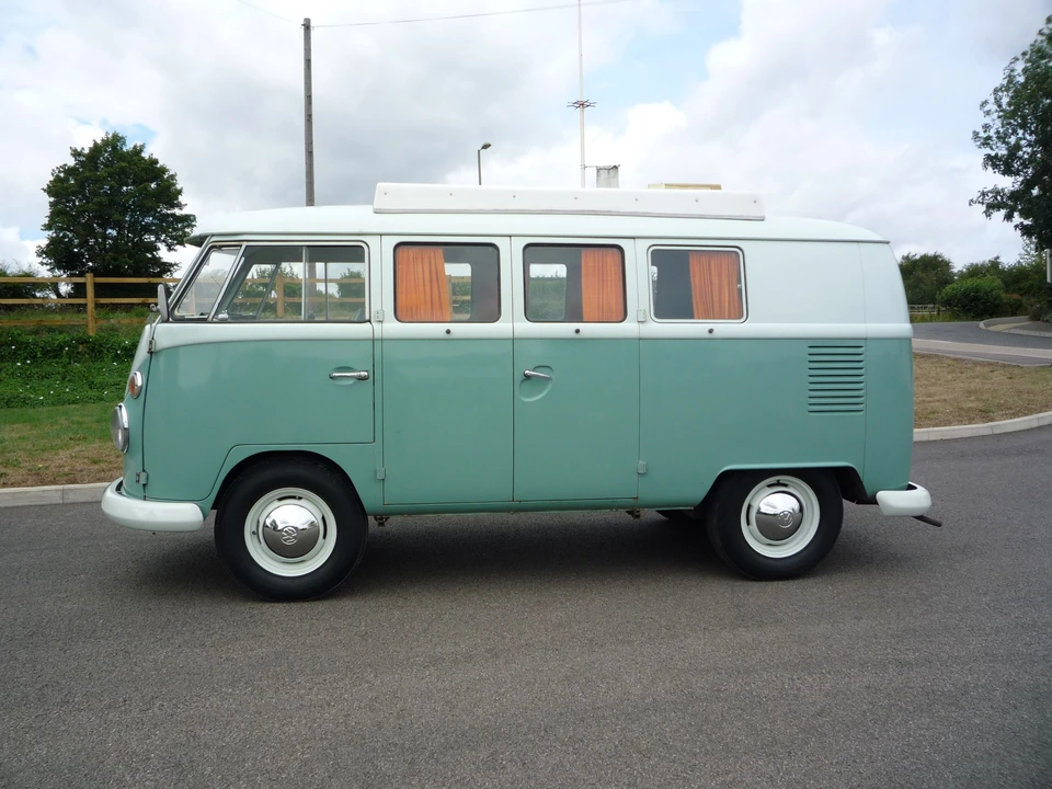 1964 Volkswagen Split-Window Camper - Image 3 of 8