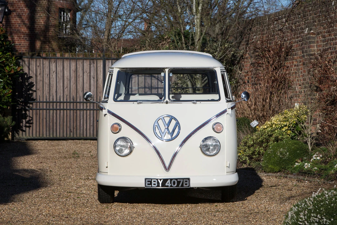 1964 Volkswagen Split-Window Bus - Image 3 of 25