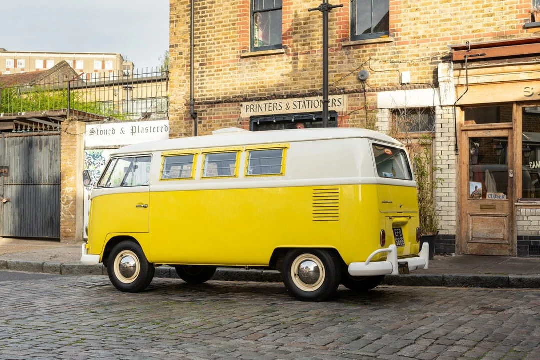 1964 Volkswagen Split-Window Camper - Image 21 of 30