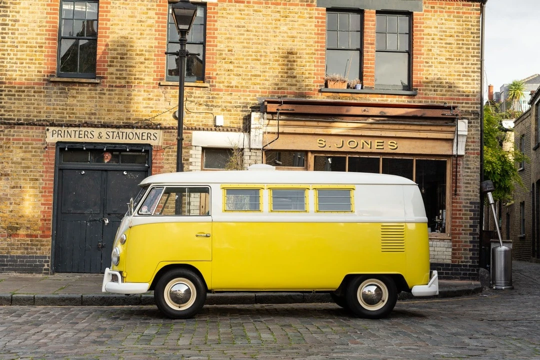 1964 Volkswagen Split-Window Camper - Image 14 of 30