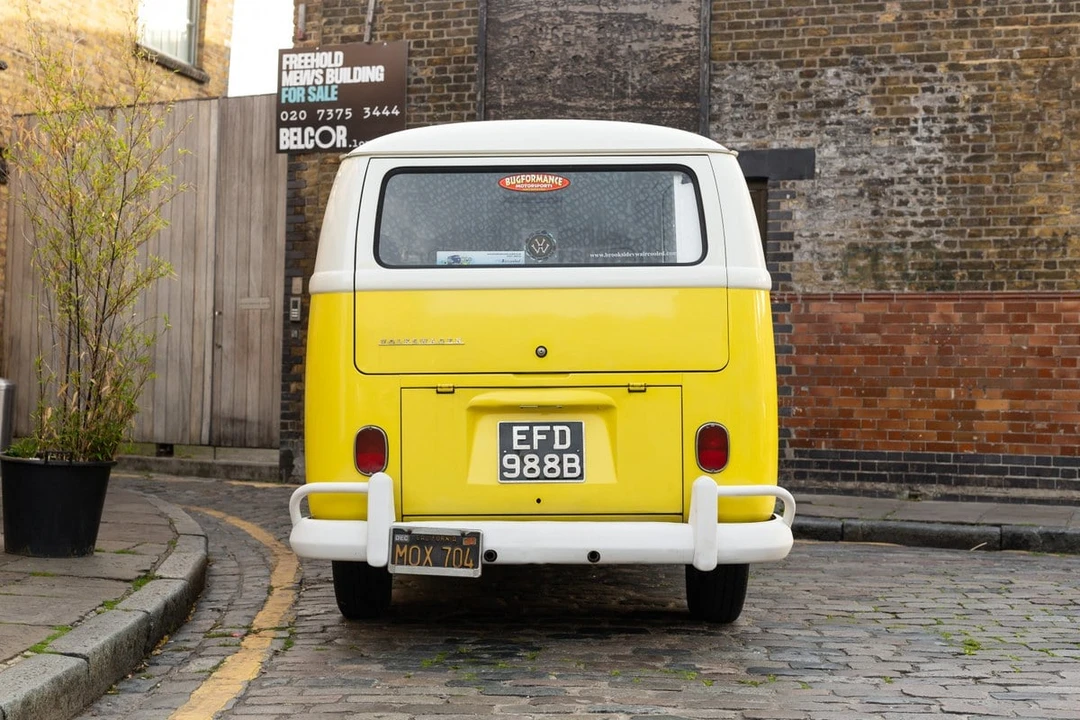 1964 Volkswagen Split-Window Camper - Image 11 of 30