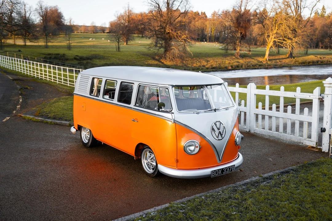 1964 Volkswagen Split-Window Bus - Image 3 of 30