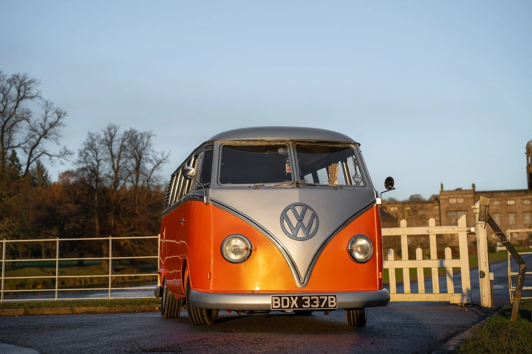 1964 Volkswagen Split-Window Bus - Image 5 of 30