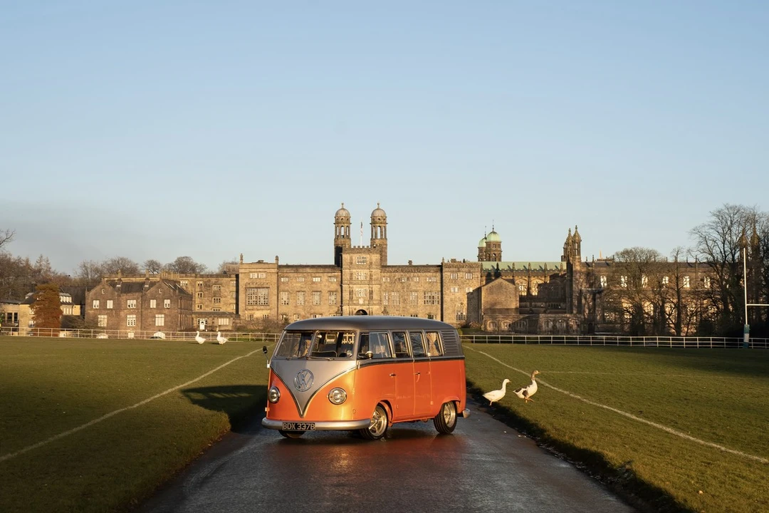 1964 Volkswagen Split-Window Bus - Image 7 of 30