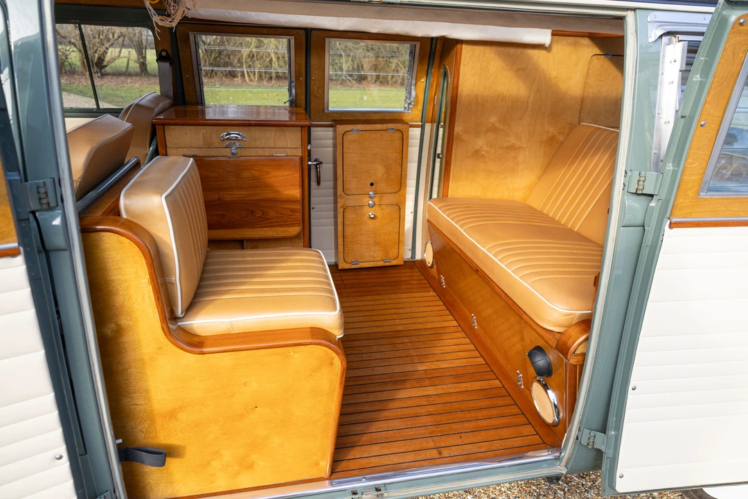 1964 Volkswagen Split-Window Camper - Image 22 of 29