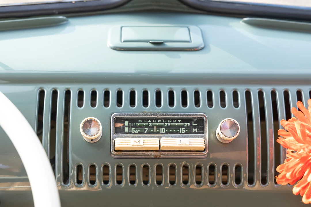 1964 Volkswagen Split-Window Camper - Image 2 of 29