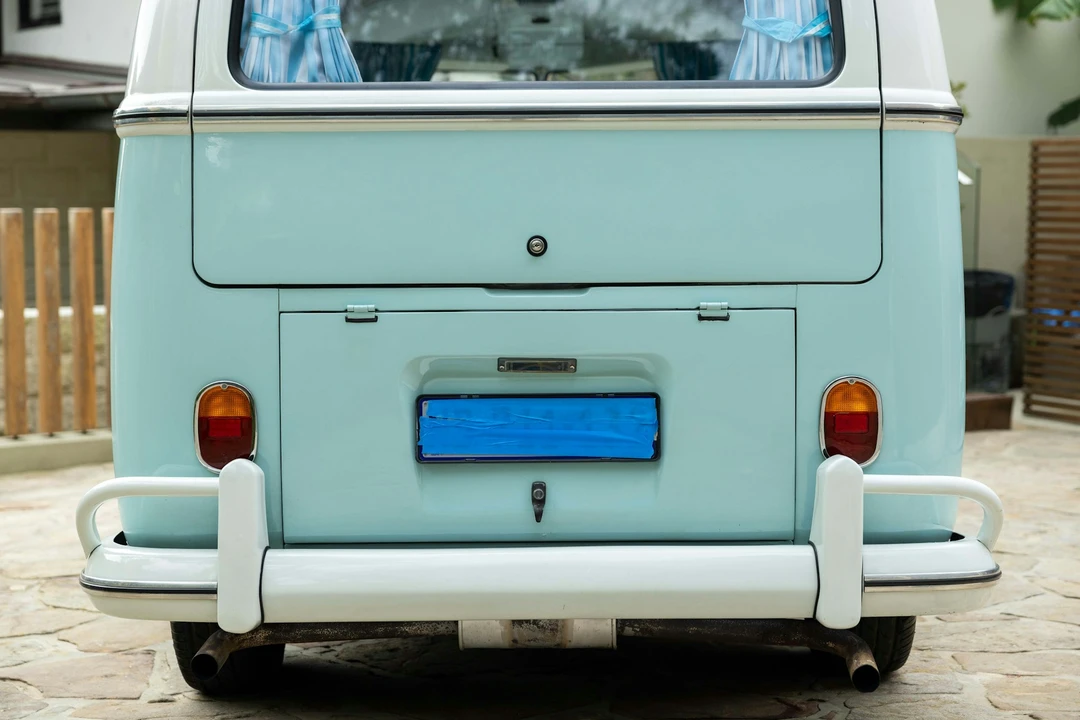 1964 Volkswagen Split-Window Bus - Image 12 of 21