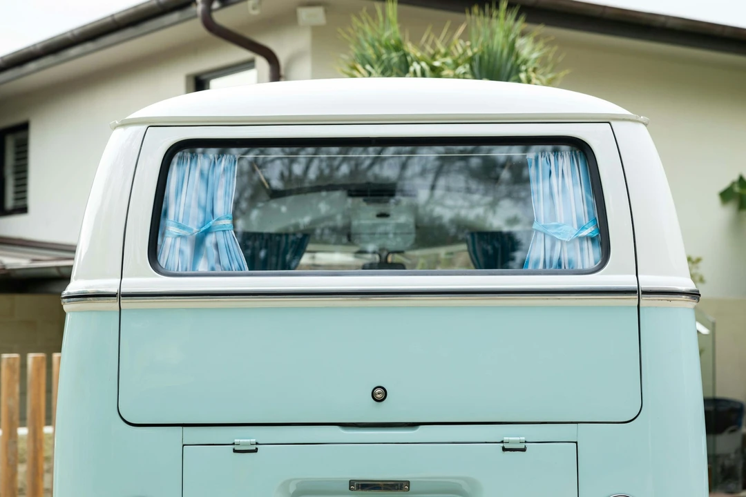 1964 Volkswagen Split-Window Bus - Image 13 of 21