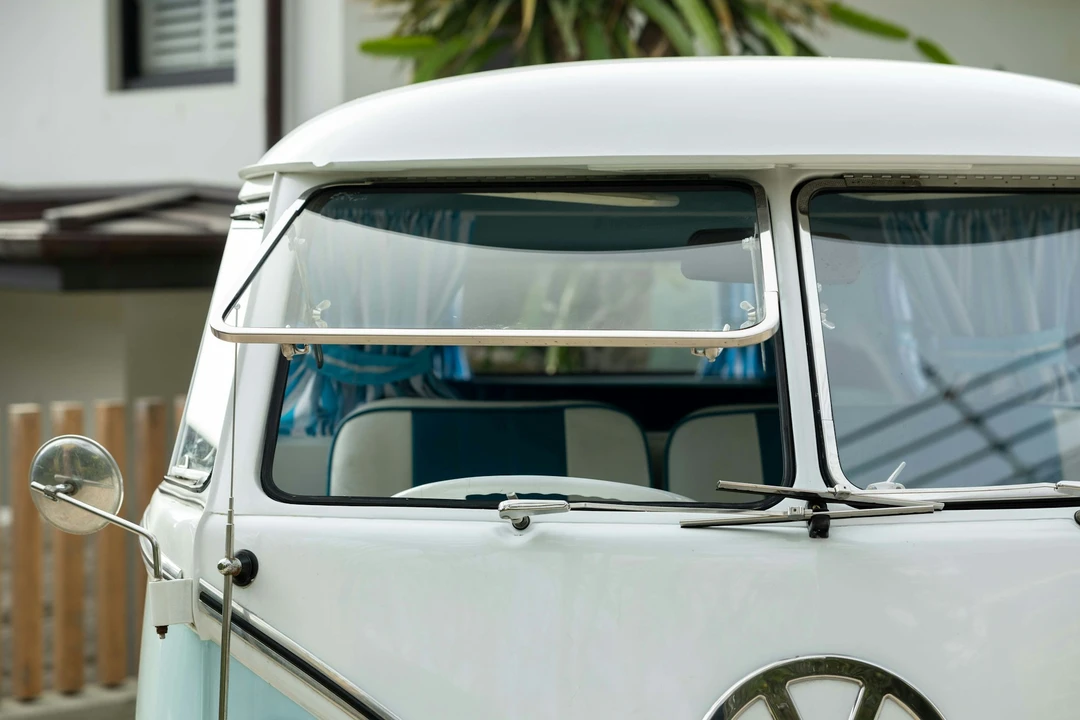 1964 Volkswagen Split-Window Bus - Image 20 of 21