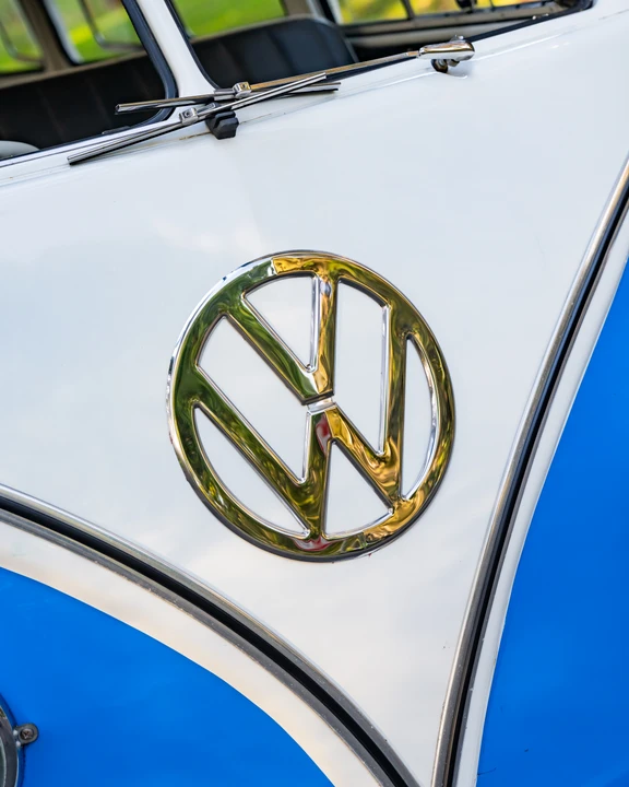 1964 Volkswagen Split-Window Bus - Image 27 of 31
