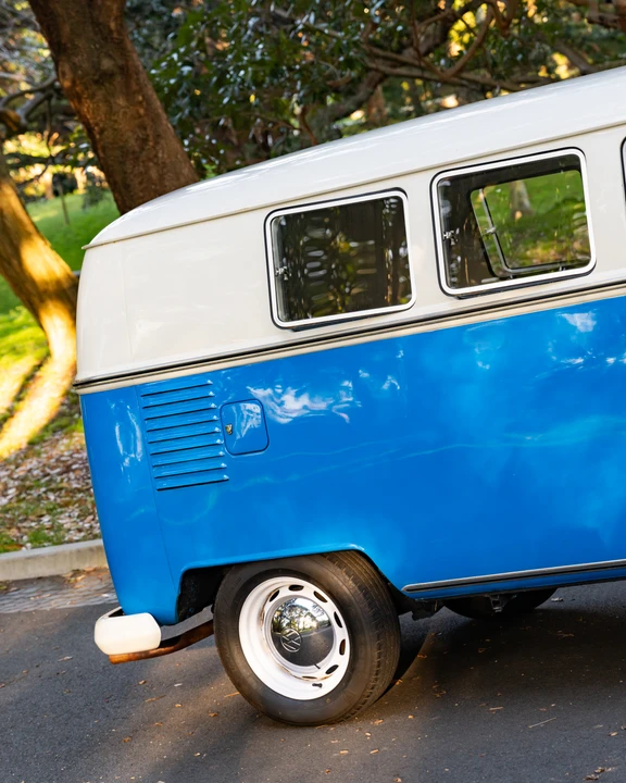 1964 Volkswagen Split-Window Bus - Image 29 of 31