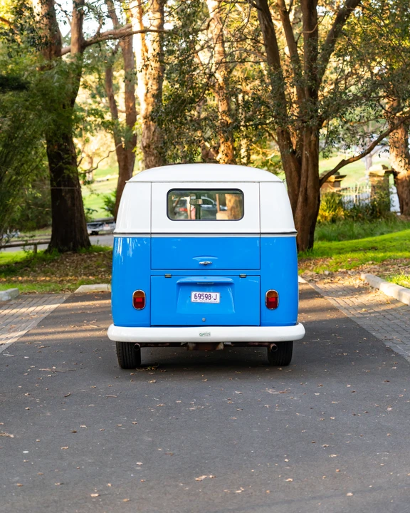 1964 Volkswagen Split-Window Bus - Image 21 of 31