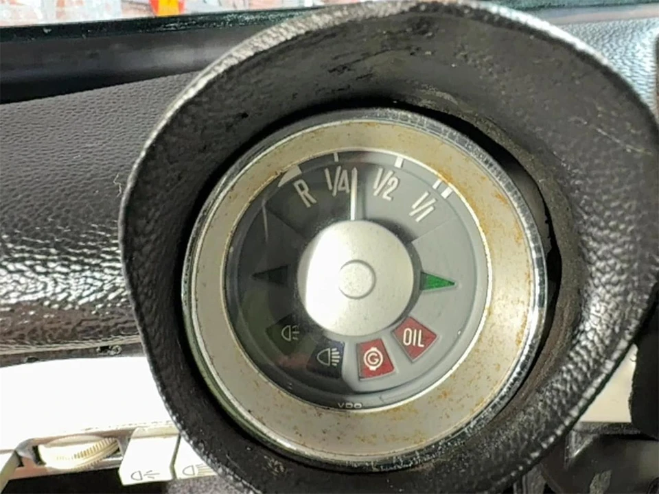 1964 Volkswagen Karmann Ghia Type 34 - Image 17 of 31