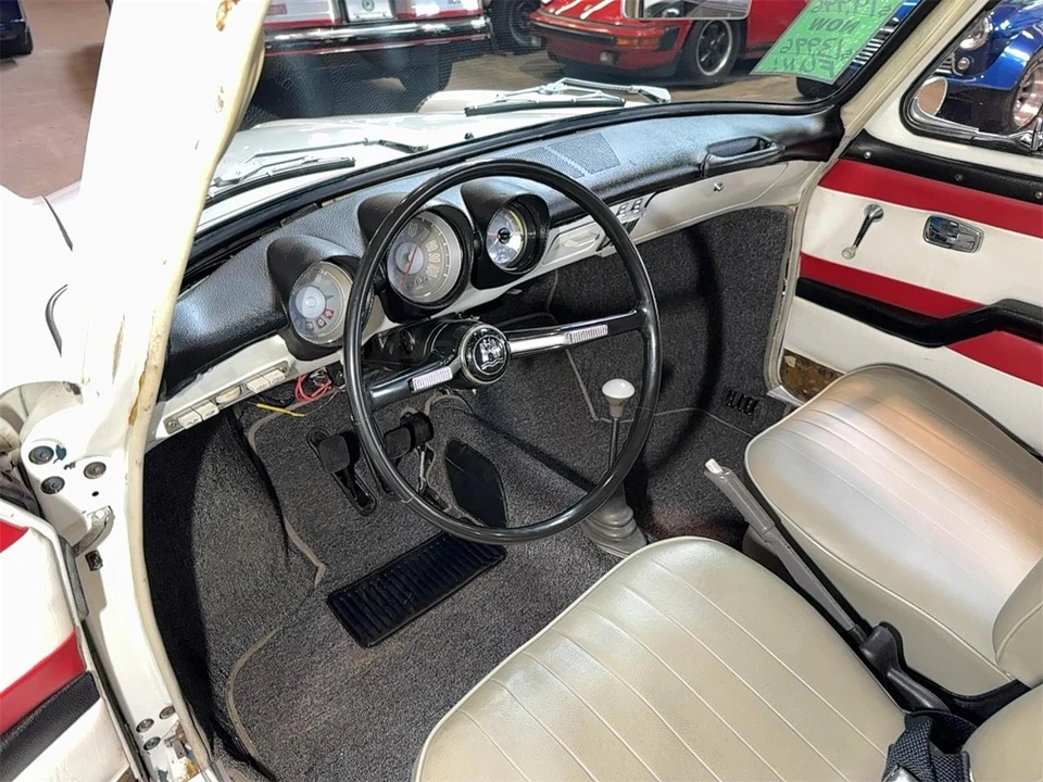 1964 Volkswagen Karmann Ghia Type 34 - Image 14 of 31