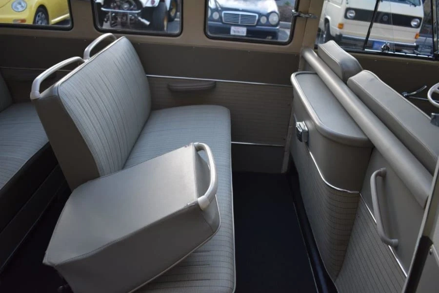 1964 Volkswagen Split-Window Bus - Image 10 of 12
