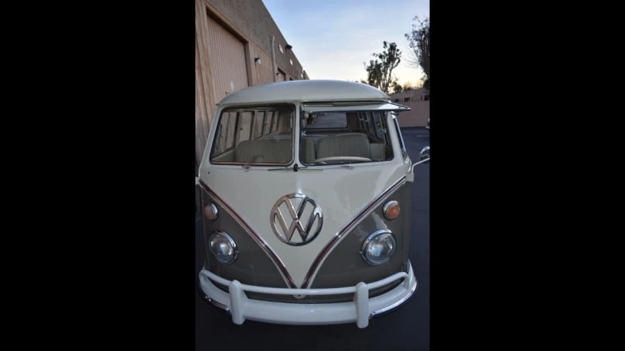 1964 Volkswagen Split-Window Bus - Image 11 of 12