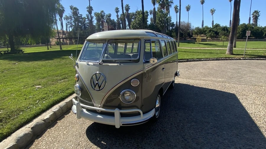 1964 Volkswagen Split-Window Bus - Image 30 of 31