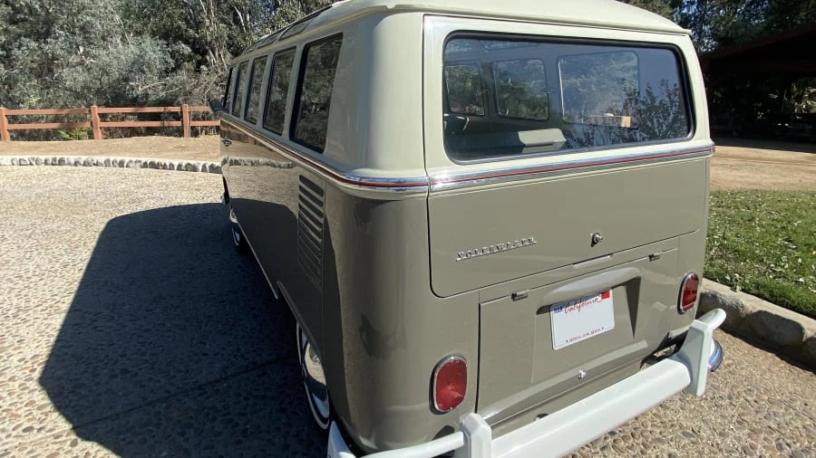1964 Volkswagen Split-Window Bus - Image 26 of 31