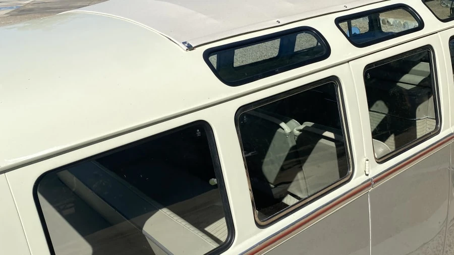 1964 Volkswagen Split-Window Bus - Image 21 of 31