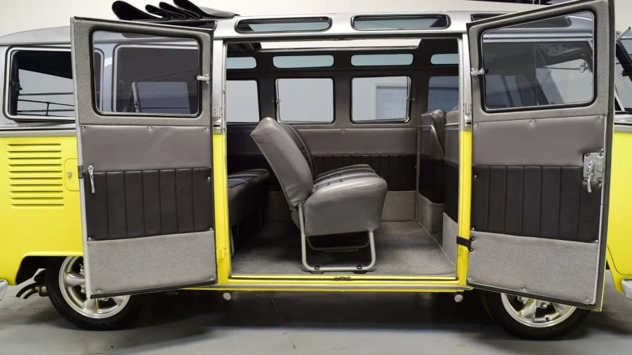 1964 Volkswagen Split-Window Bus - Image 6 of 12