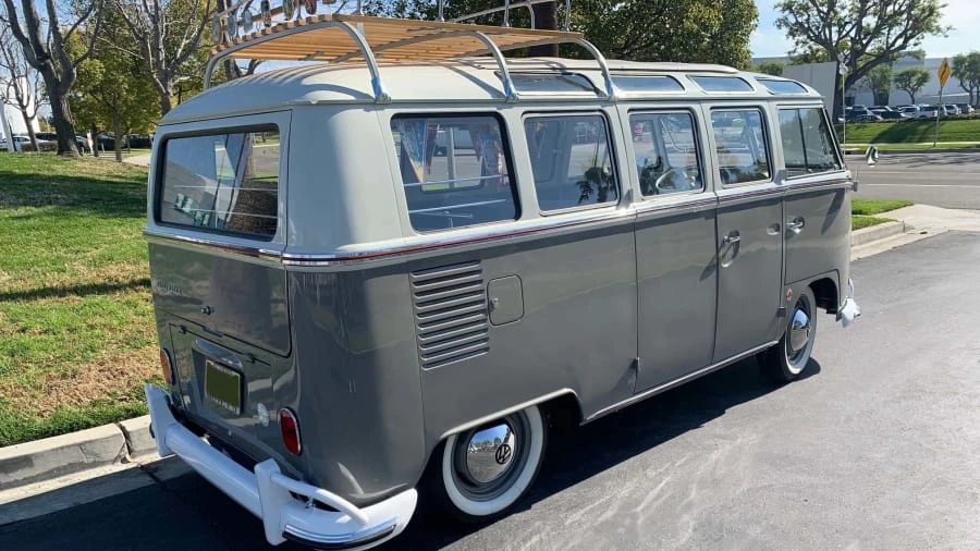1964 Volkswagen Split-Window Bus - Image 3 of 18