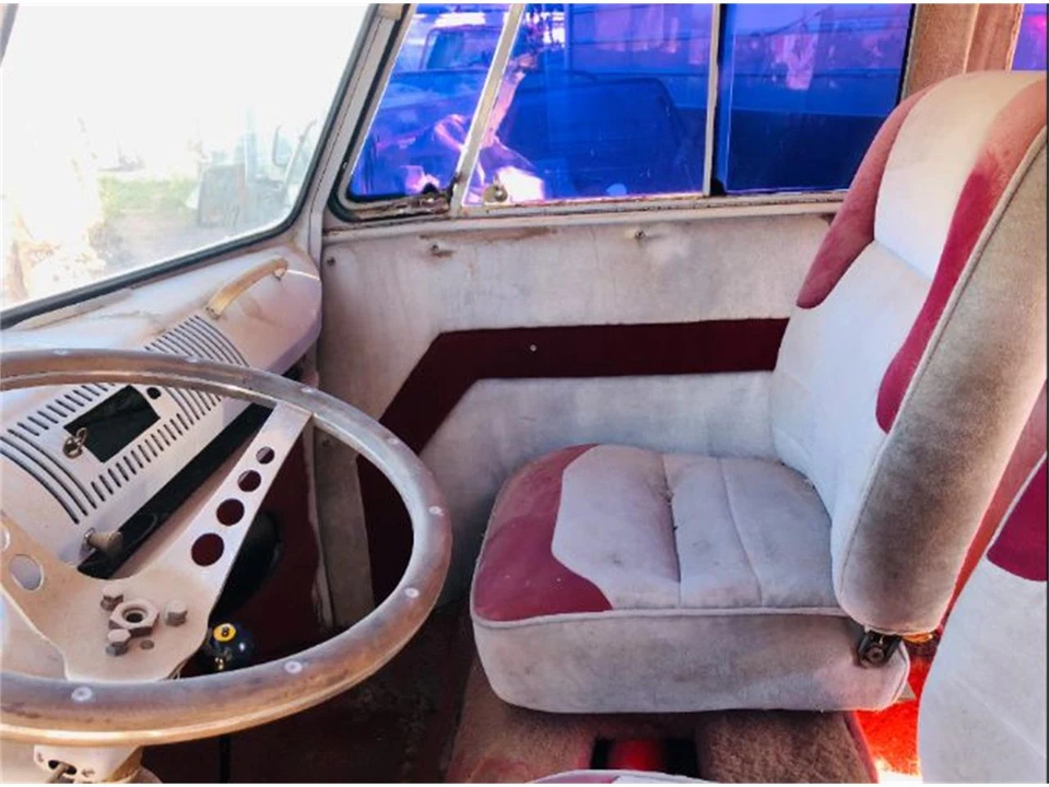 1964 Volkswagen Split-Window Bus - Image 16 of 24