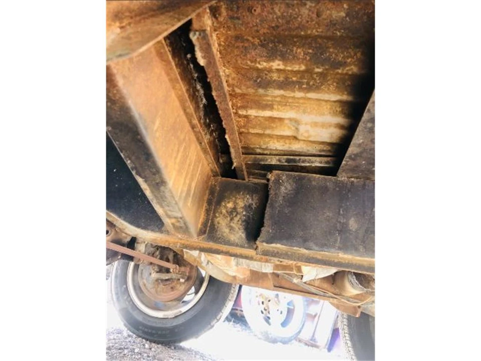 1964 Volkswagen Split-Window Bus - Image 23 of 24