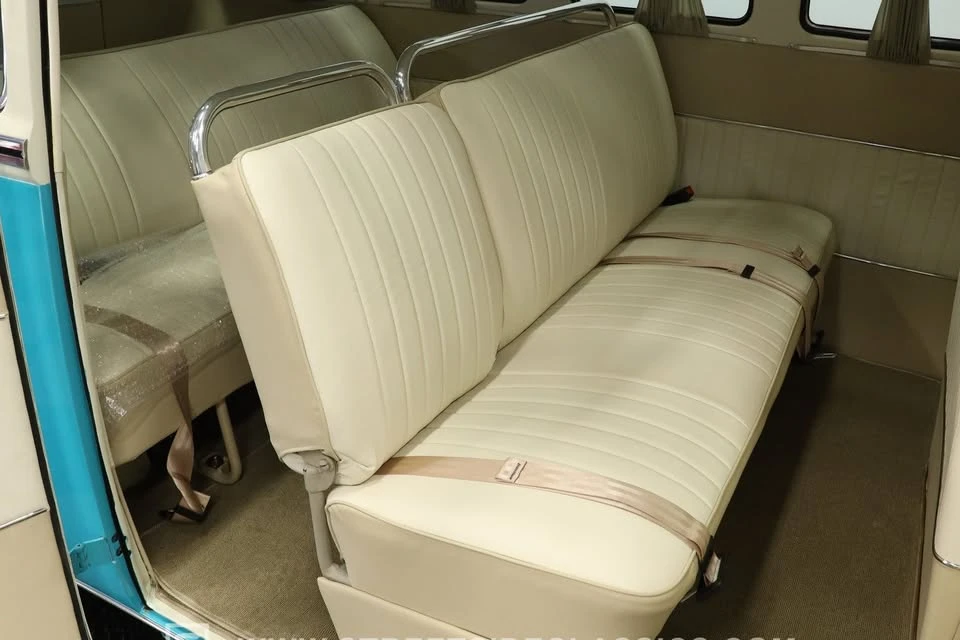 1964 Volkswagen Split-Window Bus - Image 10 of 12