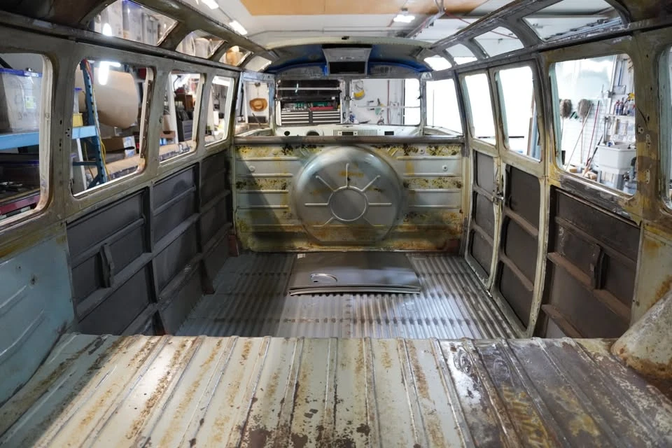 1964 Volkswagen Split-Window Bus - Image 8 of 16