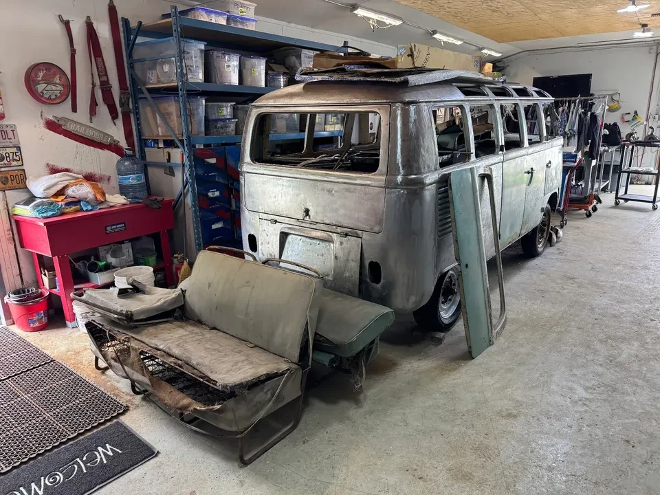1964 Volkswagen Split-Window Bus - Image 16 of 16