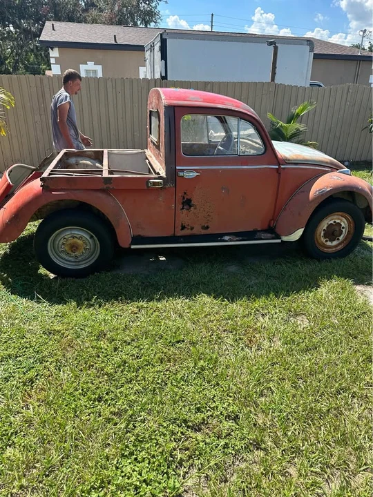 1964 Volkswagen Split-Window Pickup - Image 2 of 7
