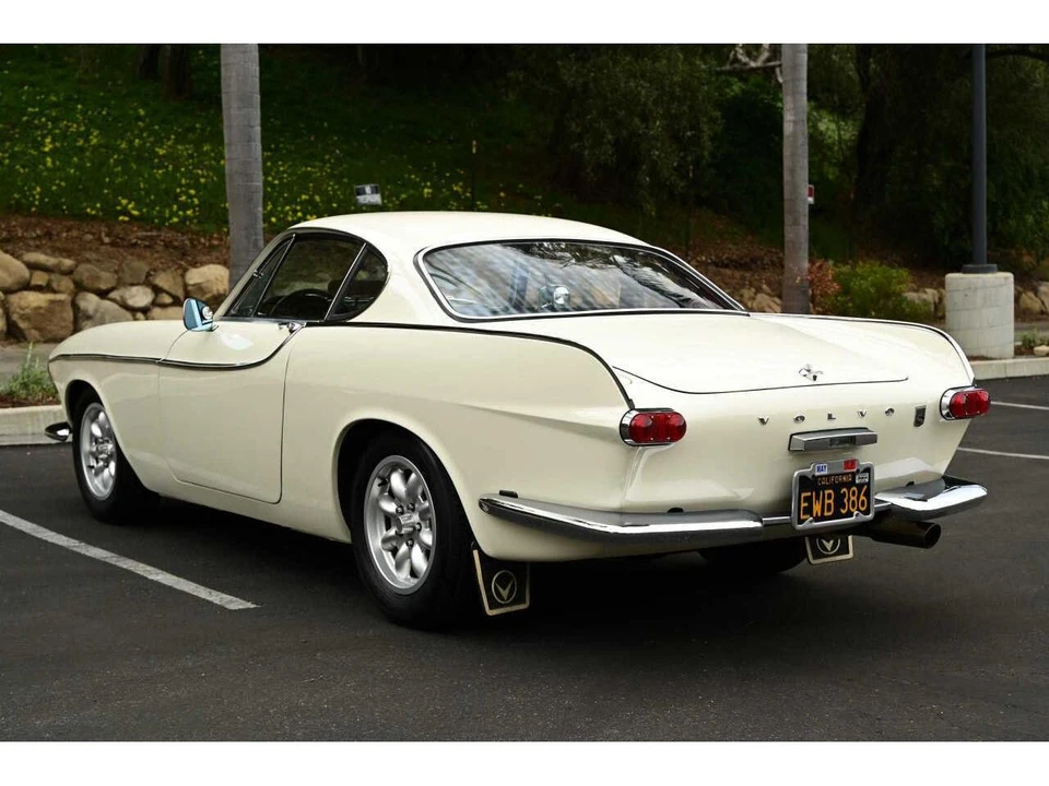1964 Volvo 1800S - Image 6 of 19