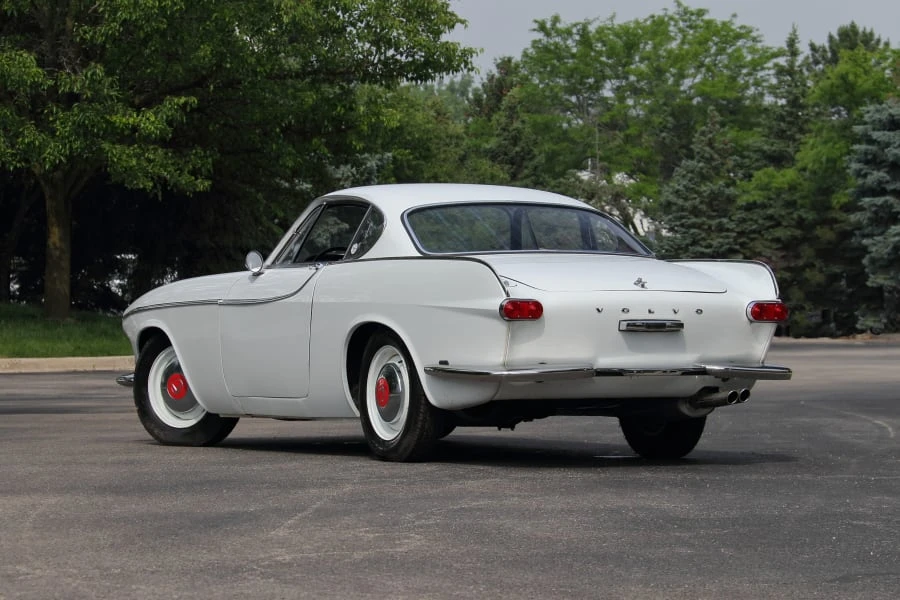 1964 Volvo 1800S - Image 10 of 29