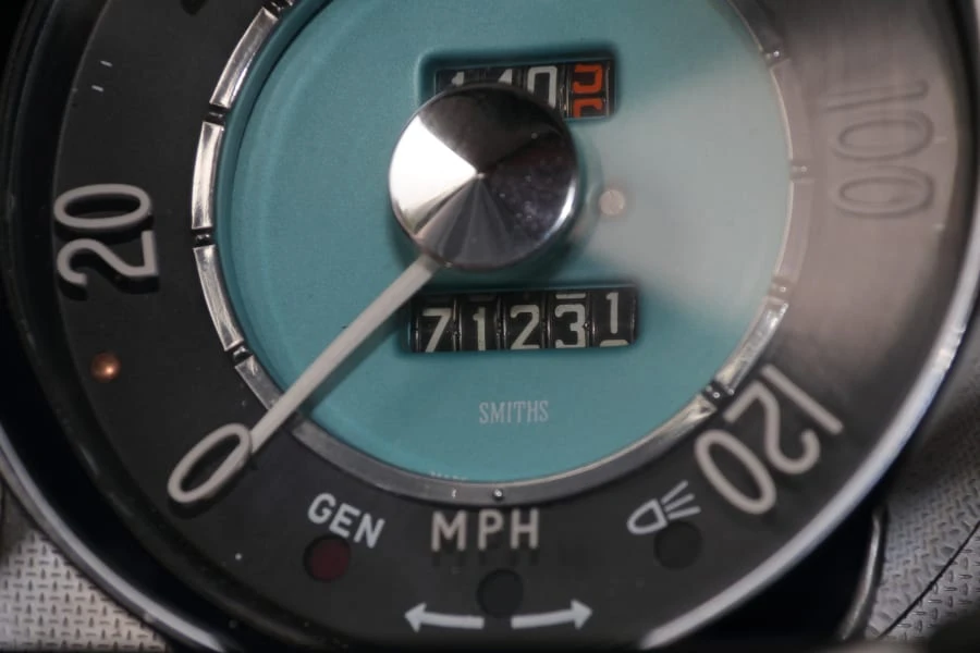 1964 Volvo 1800S - Image 18 of 29