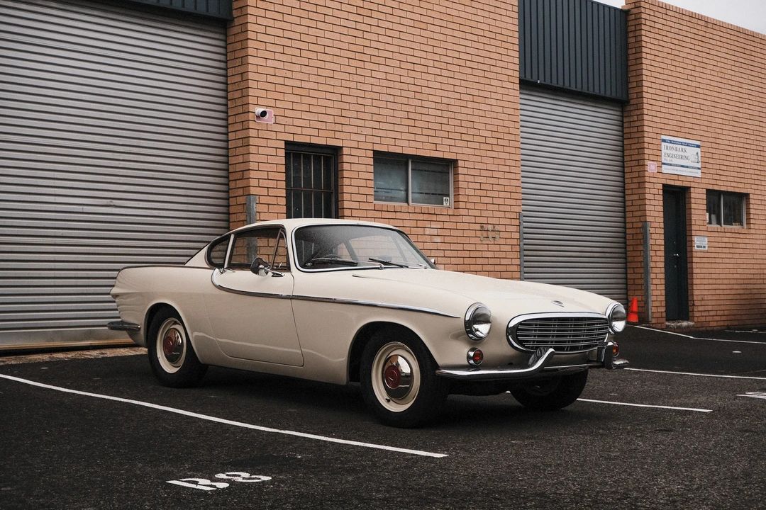 1964 Volvo 1800S - Image 12 of 31