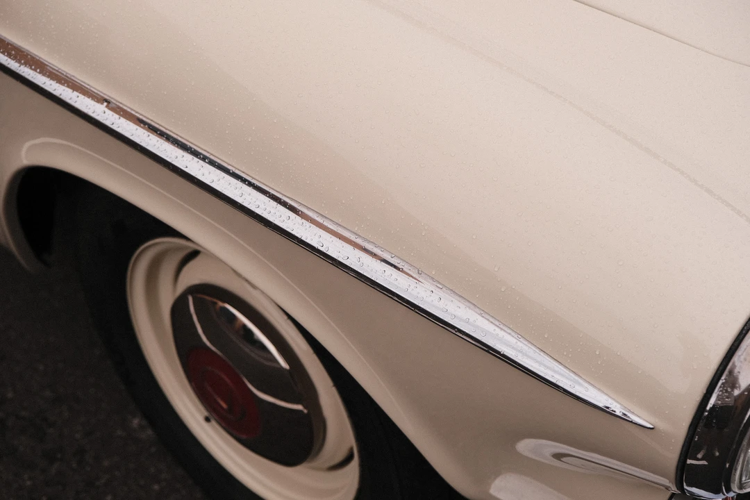 1964 Volvo 1800S - Image 25 of 31