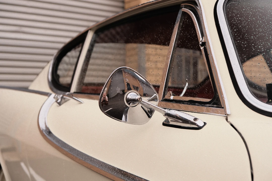1964 Volvo 1800S - Image 26 of 31