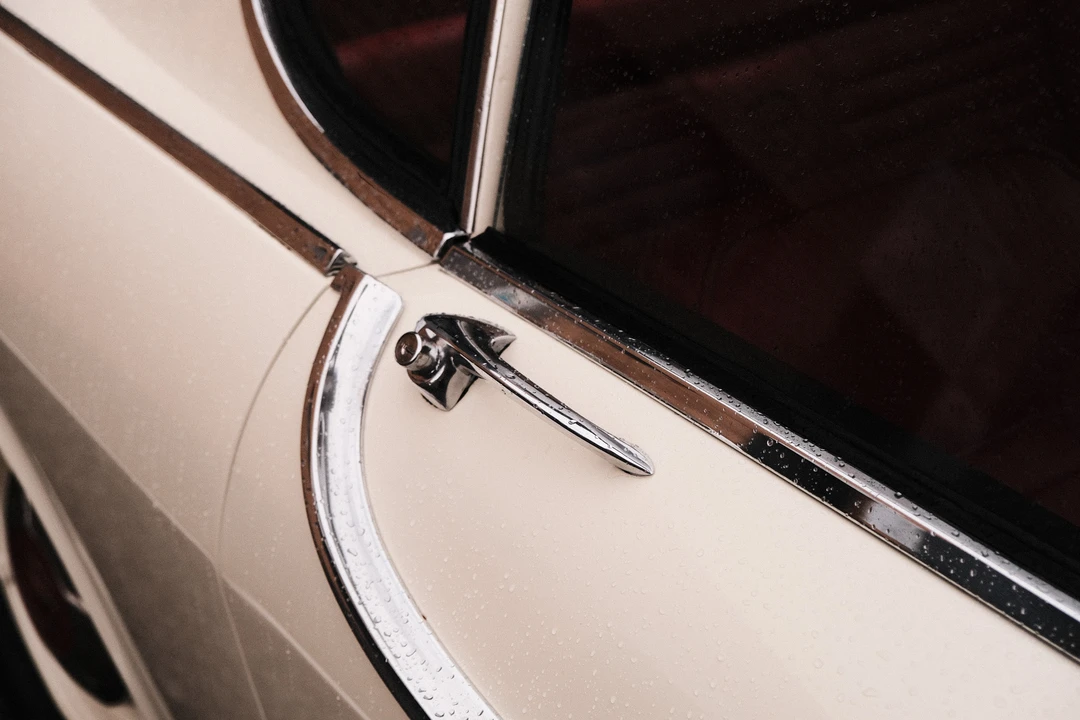 1964 Volvo 1800S - Image 28 of 31