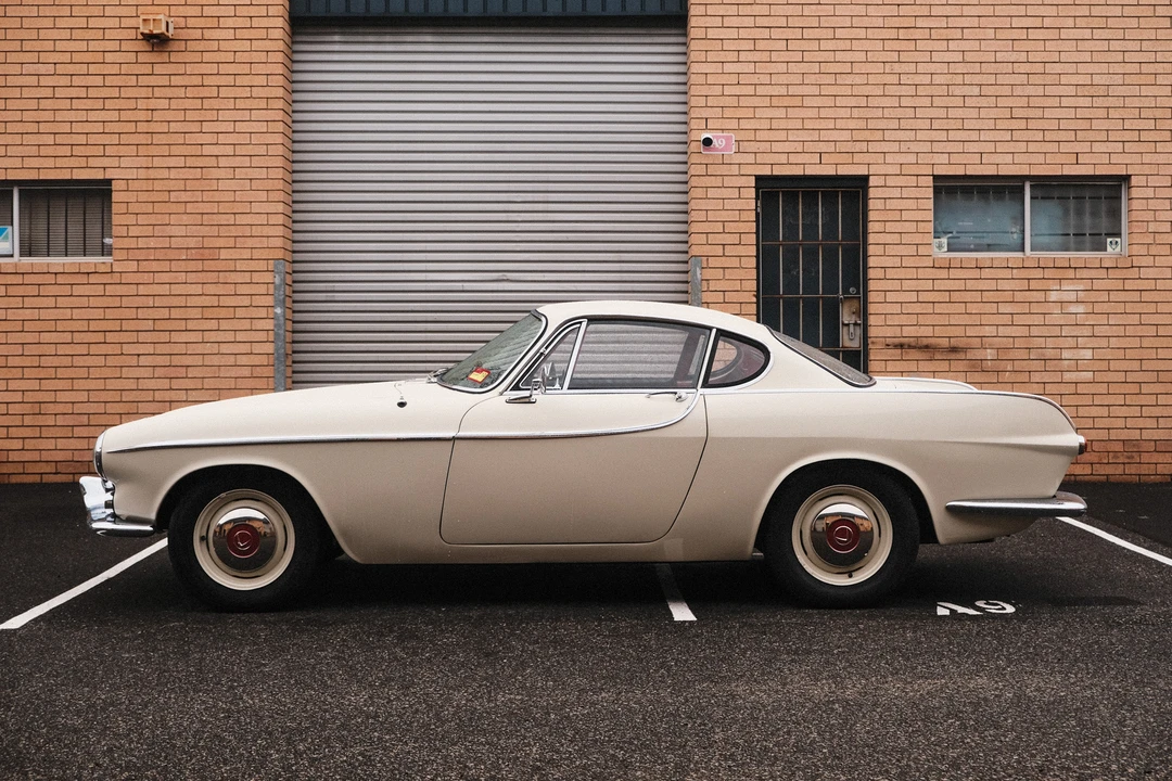 1964 Volvo 1800S - Image 4 of 31