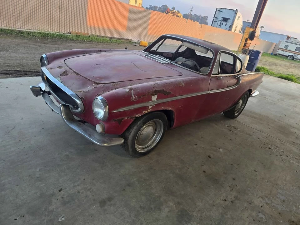 1964 Volvo 1800S - Image 14 of 14