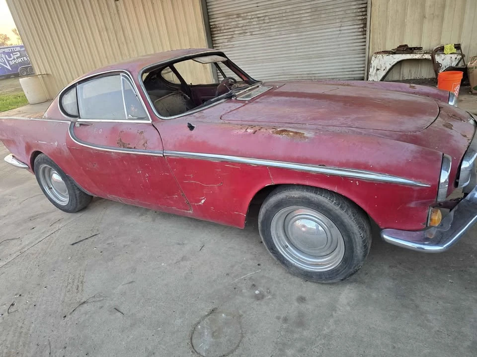 1964 Volvo 1800S - Image 11 of 14