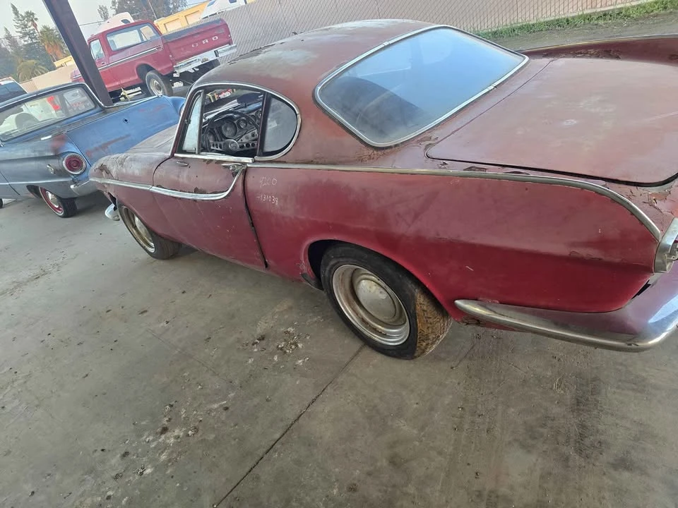 1964 Volvo 1800S - Image 6 of 14