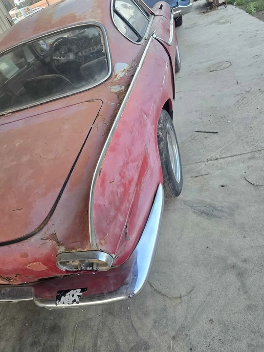 1964 Volvo 1800S - Image 9 of 14