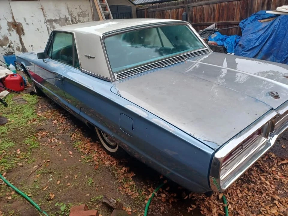1964 Ford Thunderbird 4th Gen - Image 4 of 9
