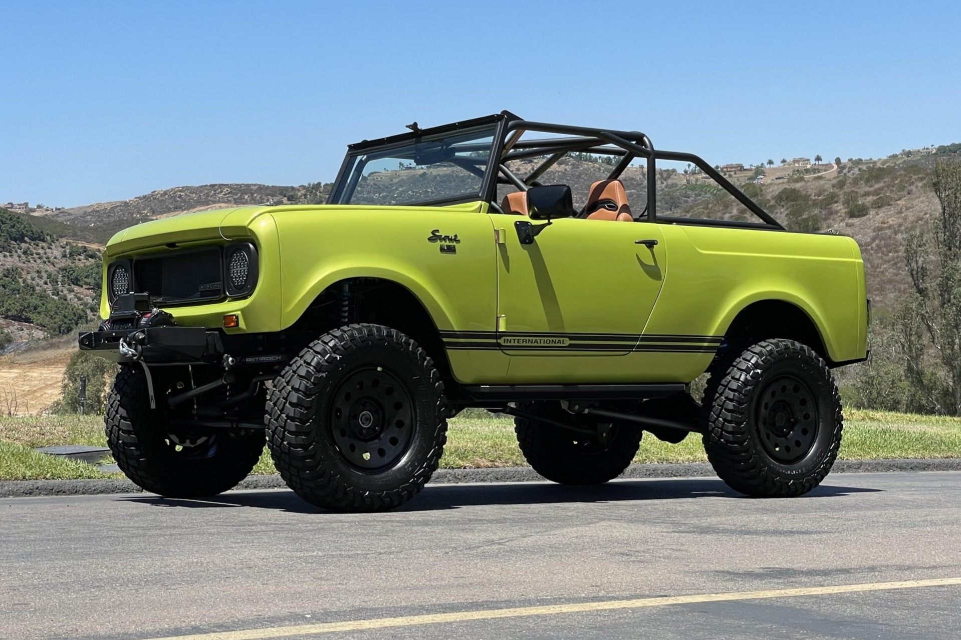 Vortec-Powered 1964 International Harvester Scout 80